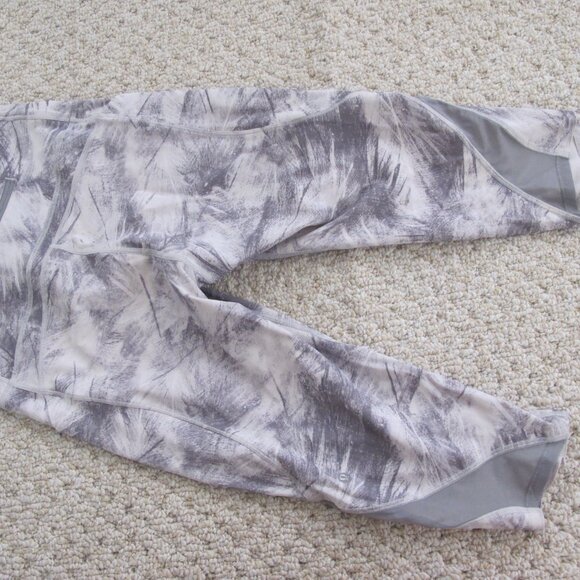 Lululemon Crop Running Leggings - 8 - Picture 7 of 14